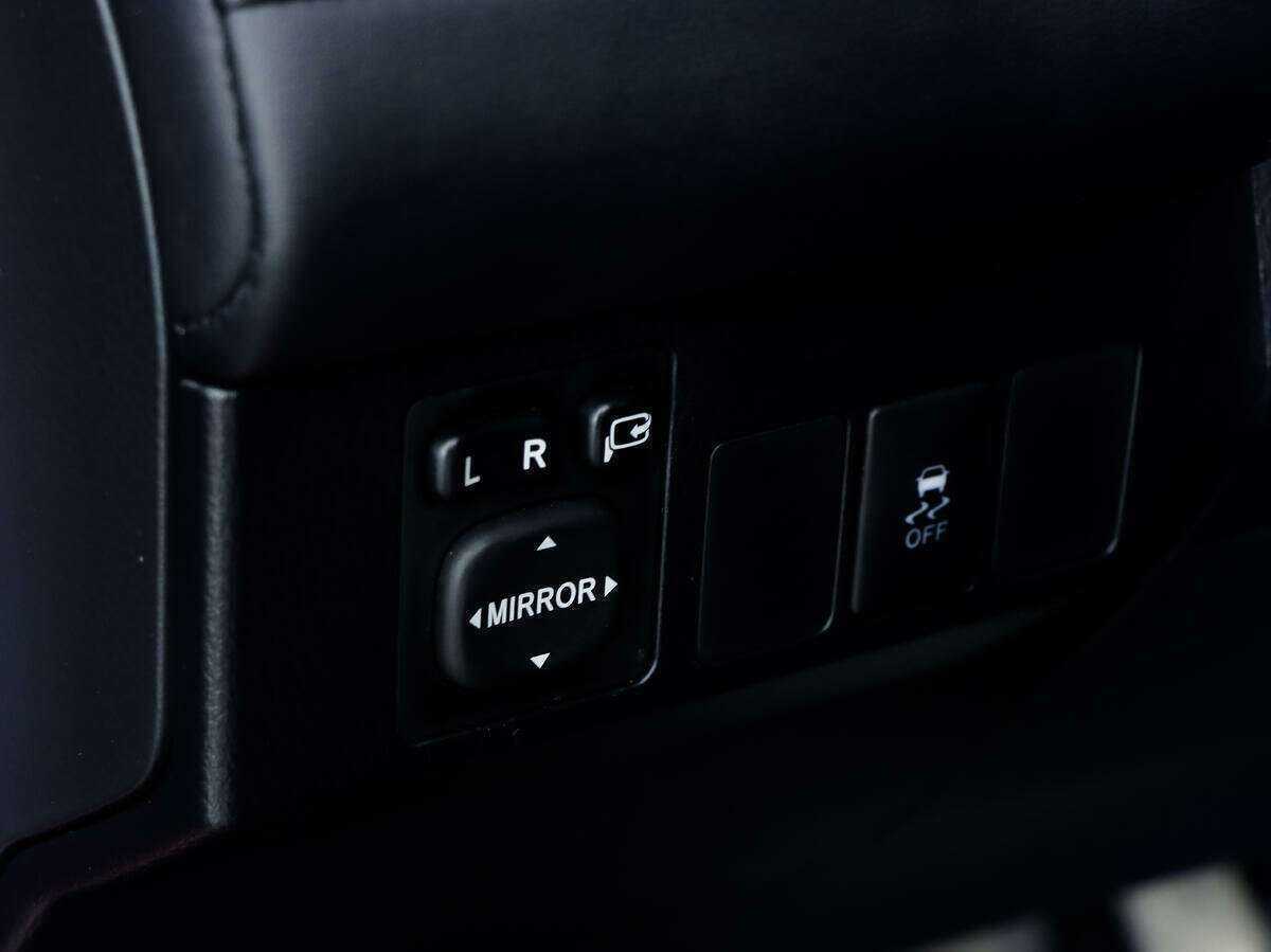 Купить Toyota RAV4, 2015, 57 600 км.. Фото: #13