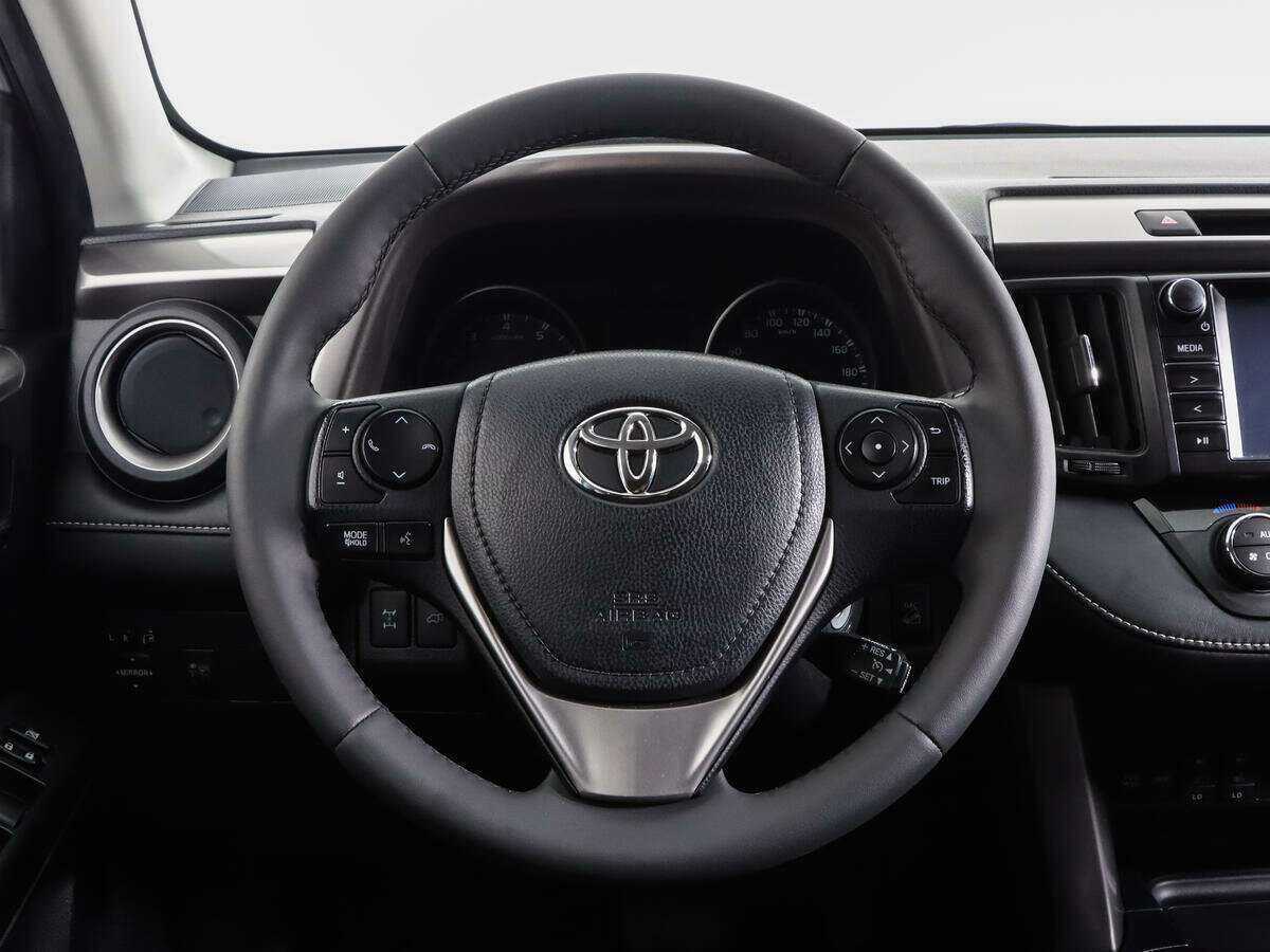 Купить Toyota RAV4, 2017, 123 800 км.. Фото: #9
