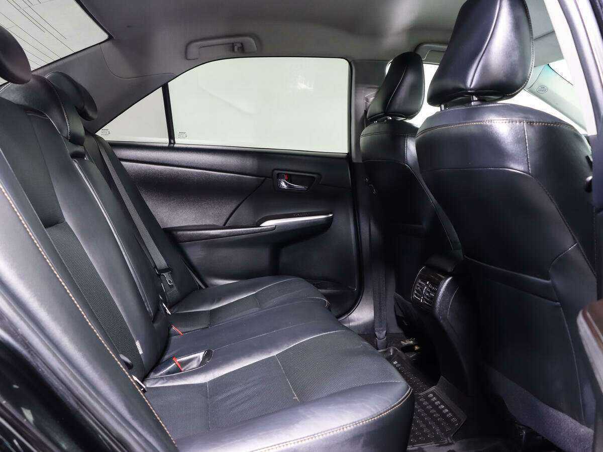 Купить Toyota Camry, 2017, 176 436 км.. Фото: #15