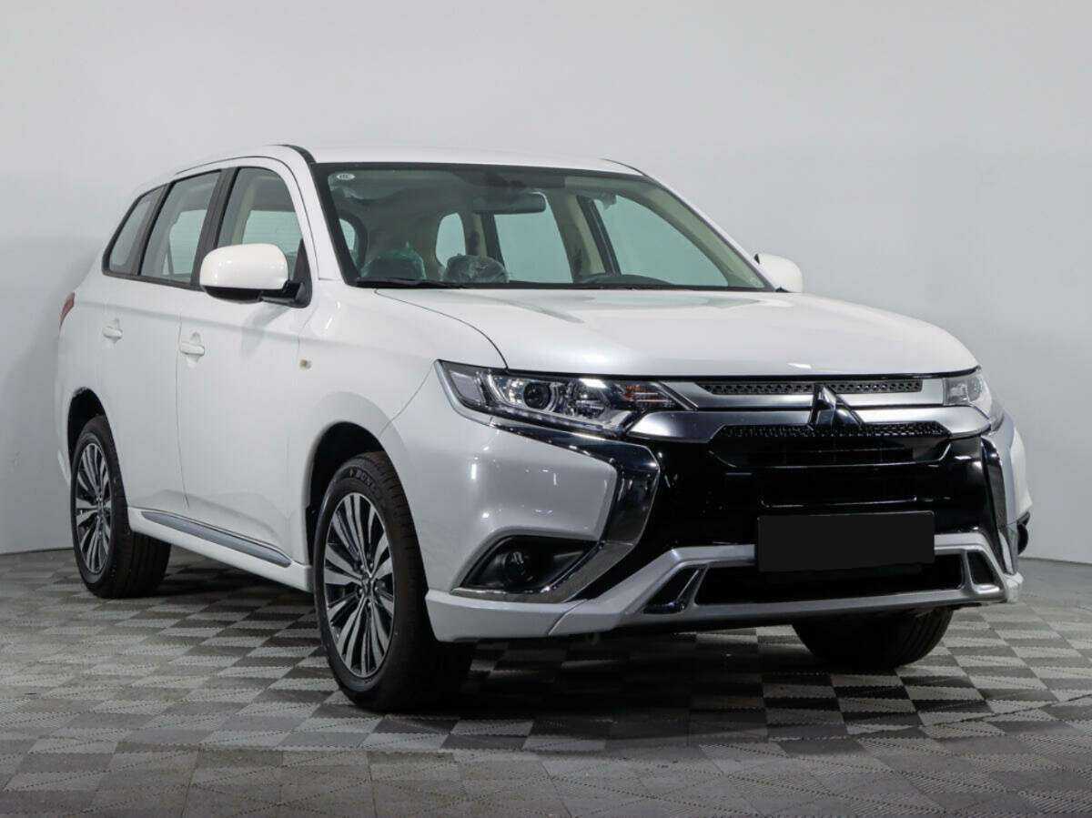 Купить Mitsubishi Outlander, 2022, 3 681 км.. Фото: #2