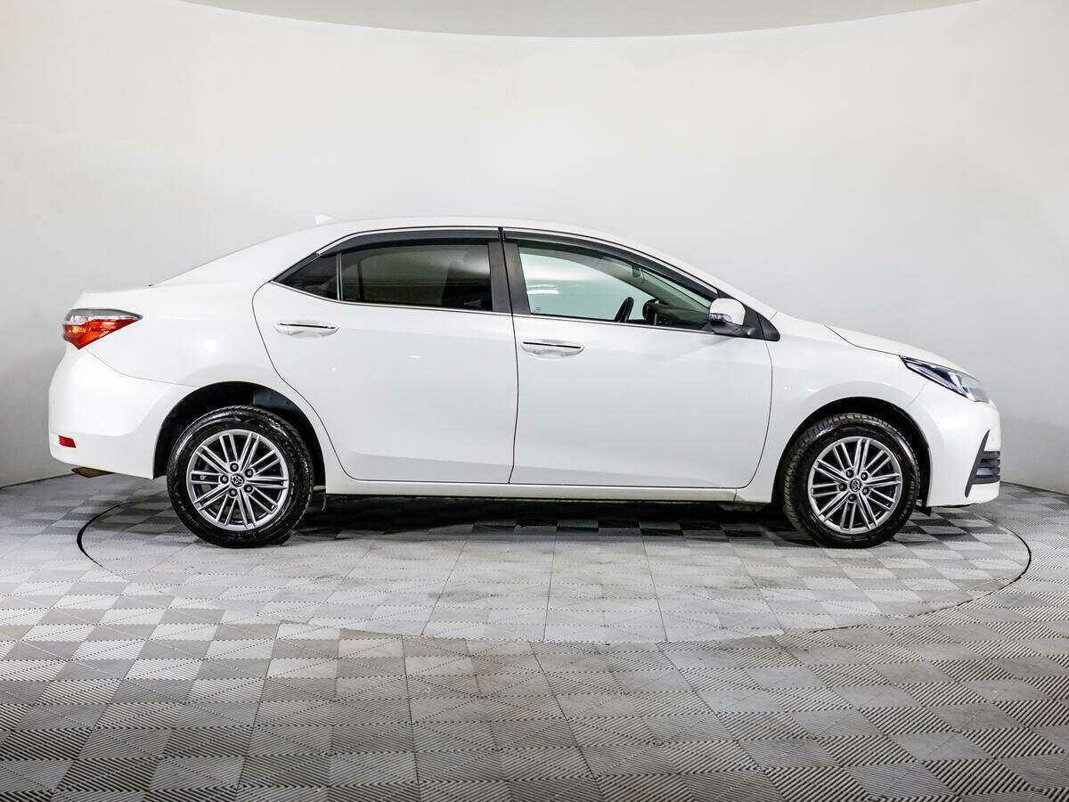 Купить Toyota Corolla, 2018, 73 300 км.. Фото: #3