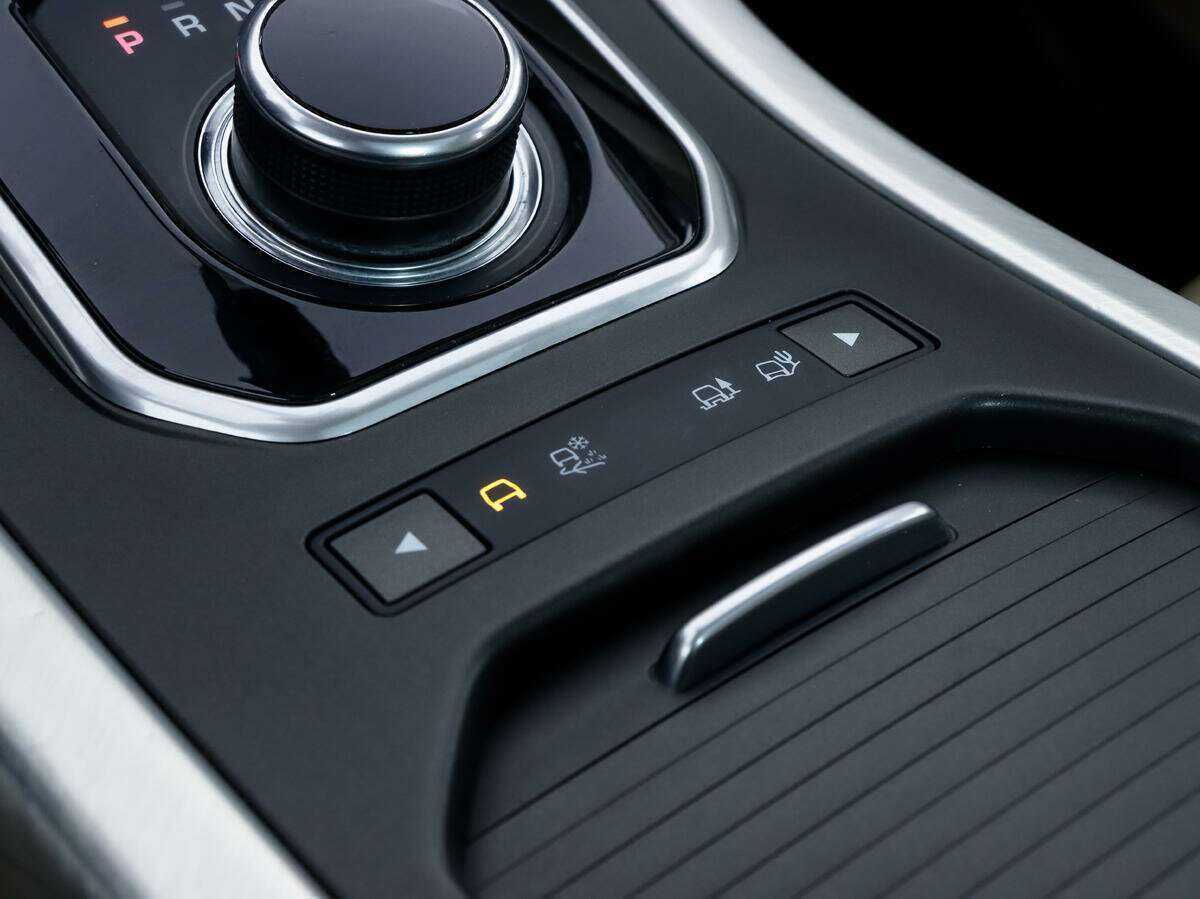 Купить Land Rover Range Rover Evoque, 2018, 56 301 км.. Фото: #17