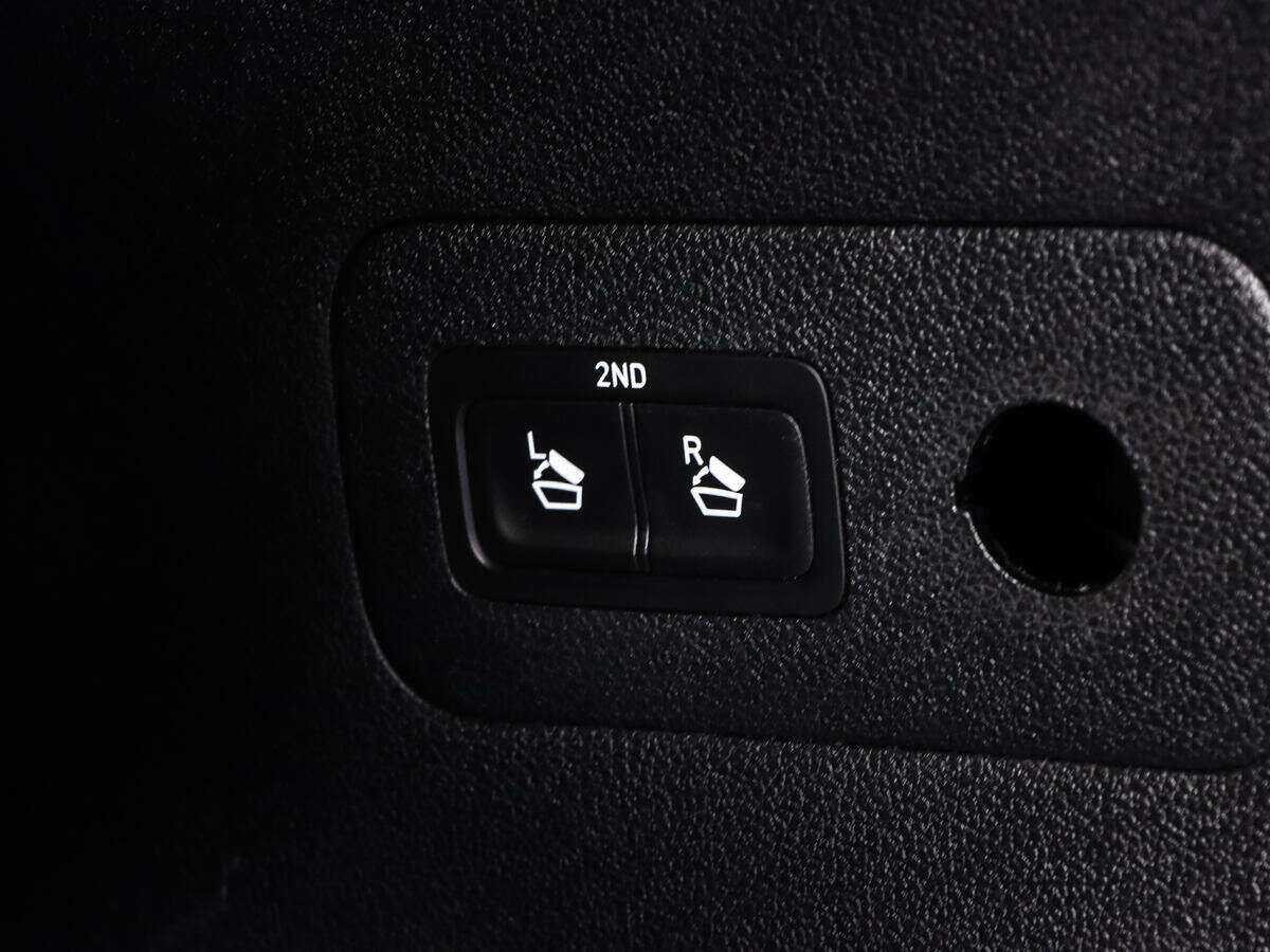 Купить Hyundai Santa Fe, 2018, 71 300 км.. Фото: #17