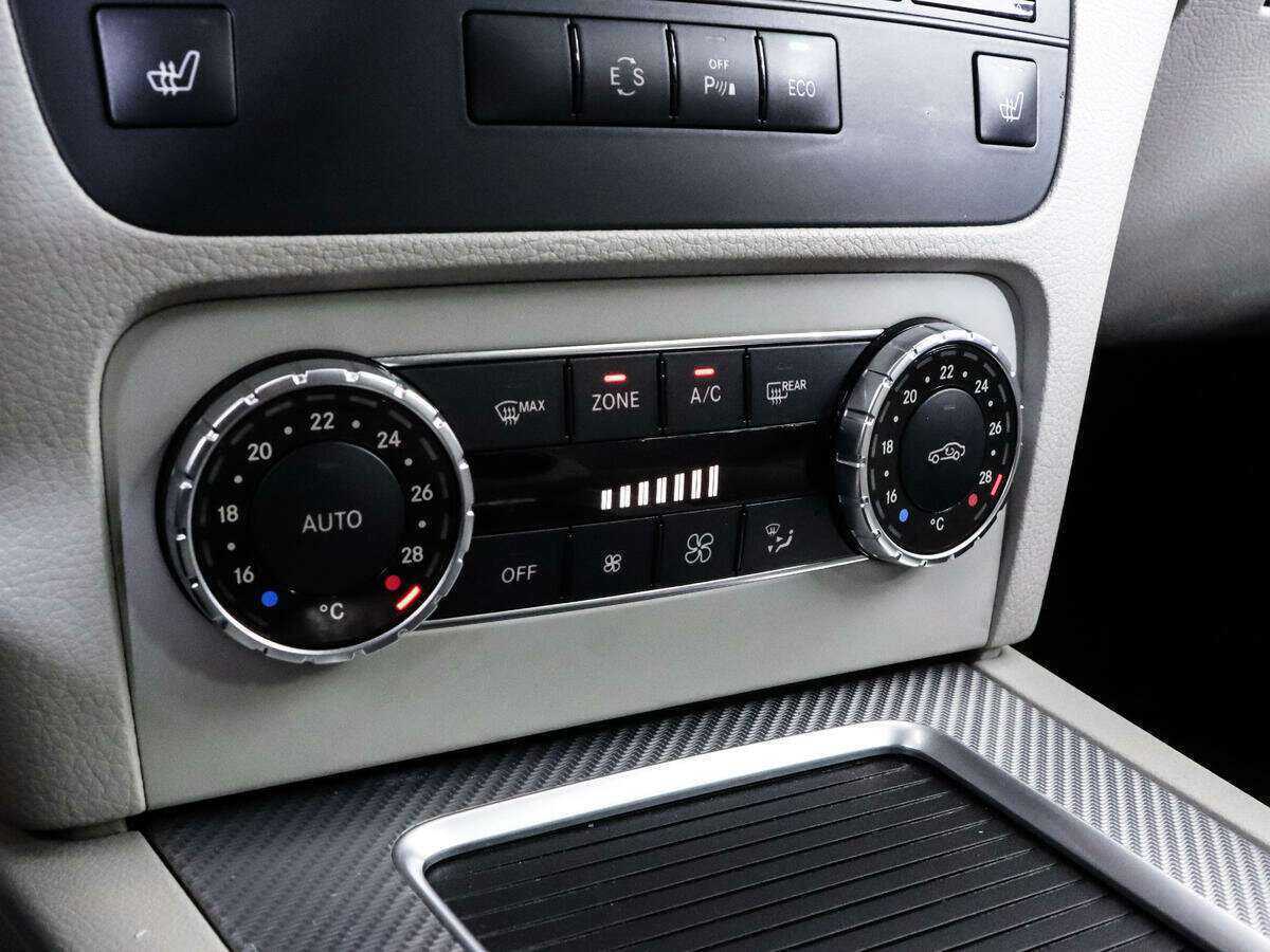 Купить Mercedes-Benz GLK-Класс, 2014, 146 446 км.. Фото: #12