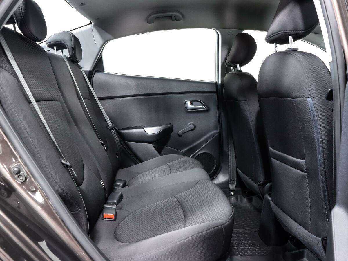 Купить Kia Rio, 2016, 66 612 км.. Фото: #11