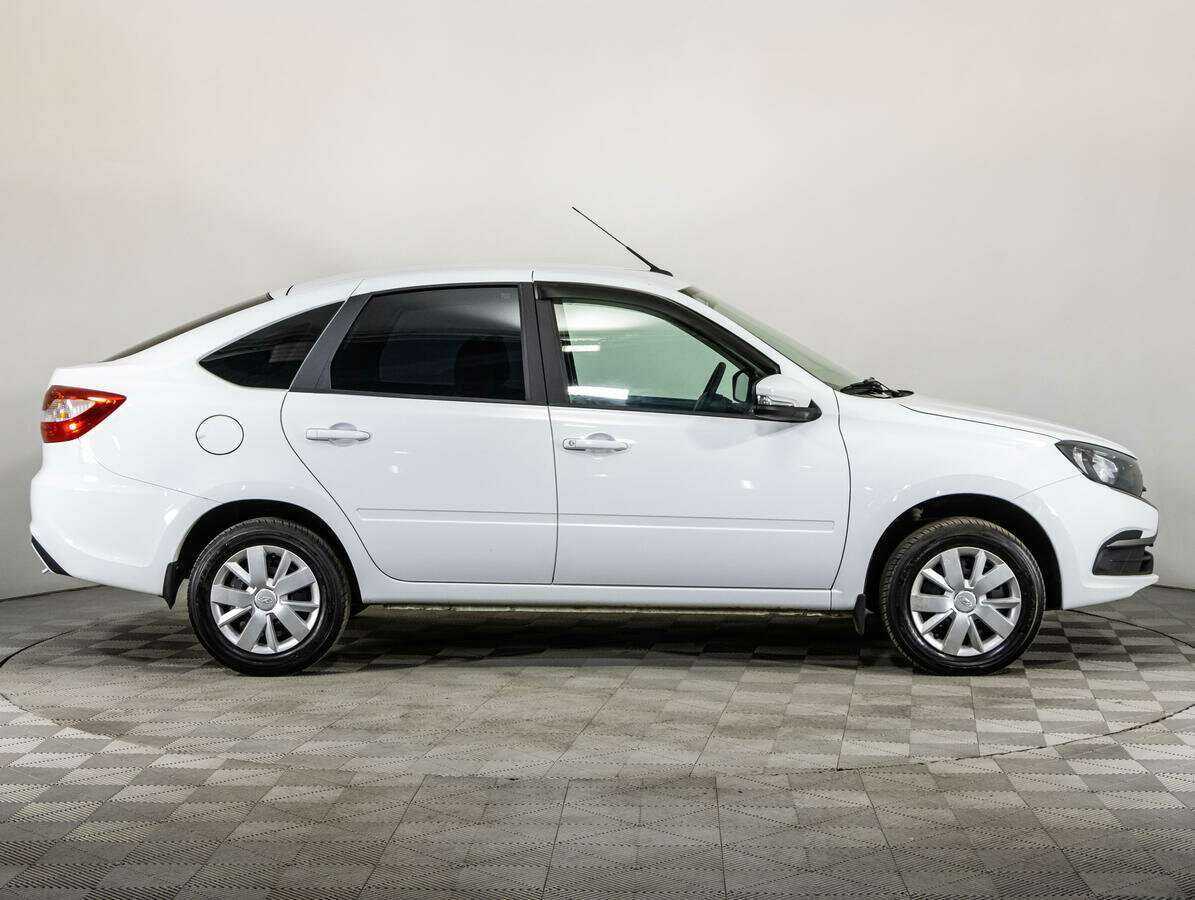 Купить Lada (ВАЗ) Granta, 2022, 29 645 км.. Фото: #3