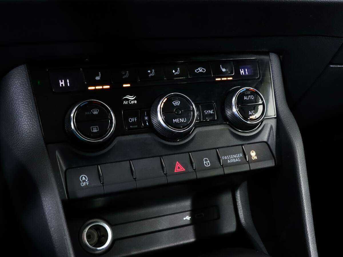 Купить Skoda Karoq, 2020, 110 561 км.. Фото: #16