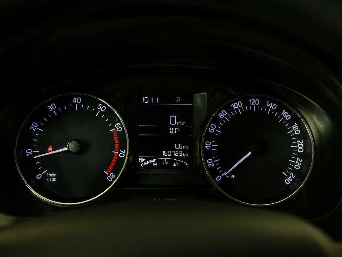 Купить Skoda Rapid, 2016, 180 721 км.. Фото: #10