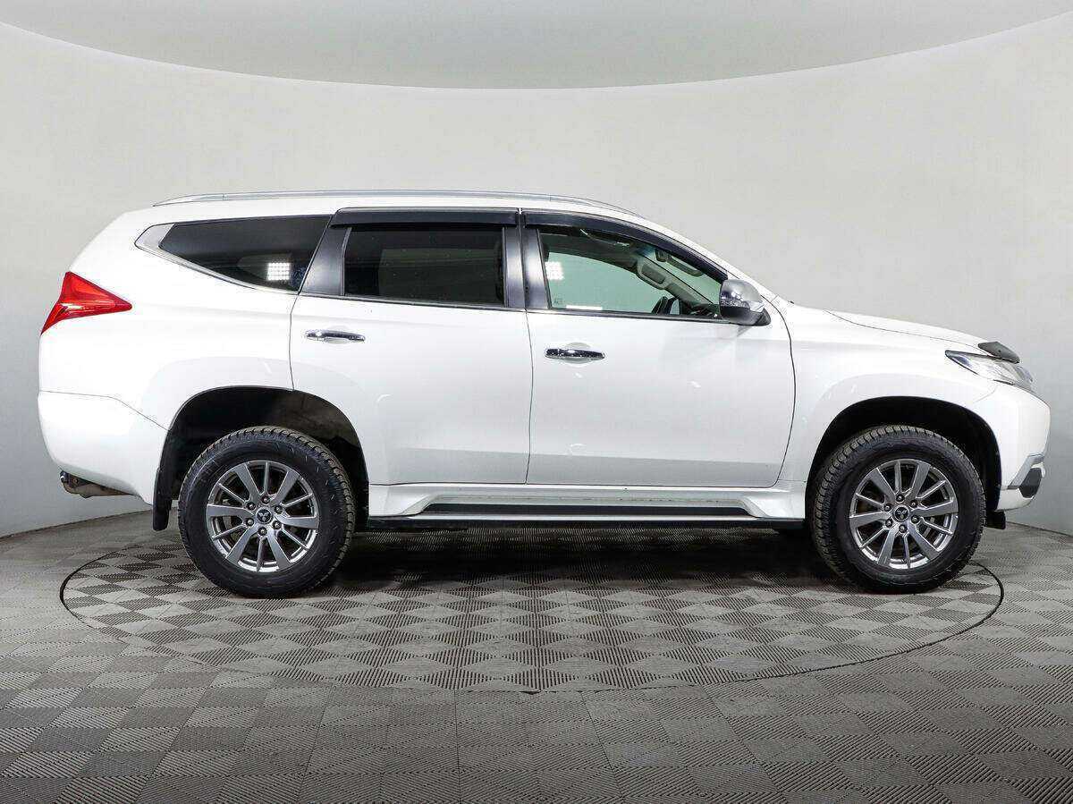 Купить Mitsubishi Pajero Sport, 2018, 122 535 км.. Фото: #3
