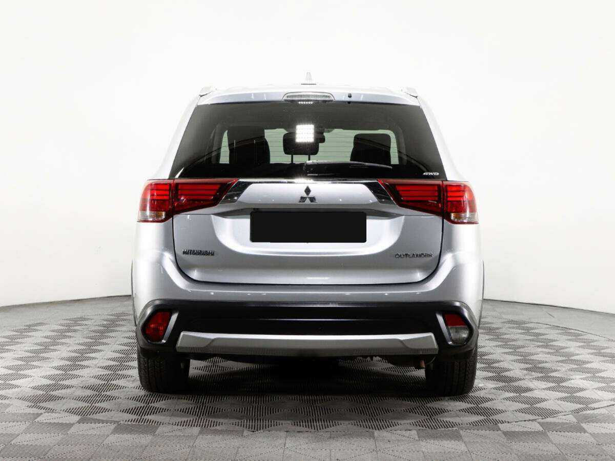 Купить Mitsubishi Outlander, 2018, 133 095 км.. Фото: #4
