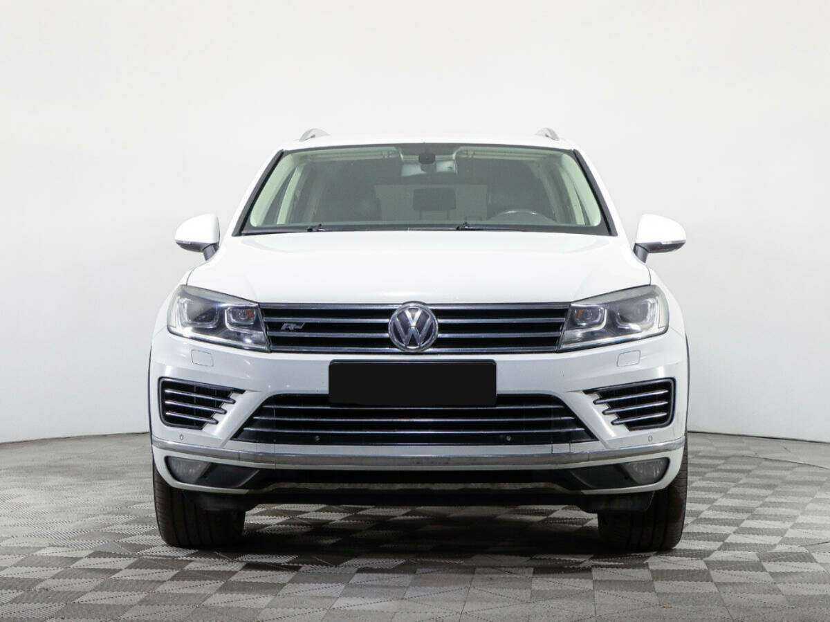 Купить Volkswagen Touareg, 2016, 216 767 км.. Фото: #1