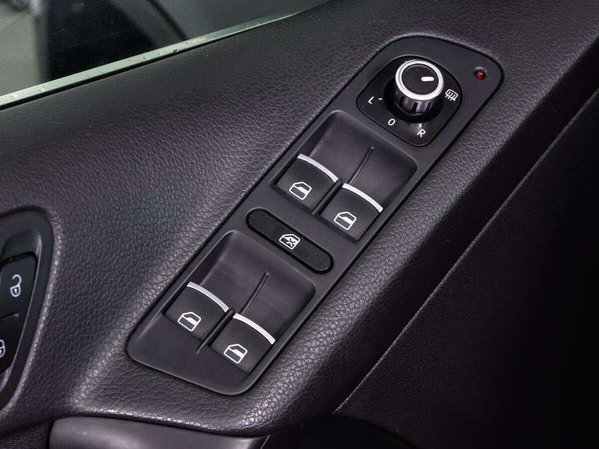 Купить Volkswagen Tiguan, 2012, 106 000 км.. Фото: #16