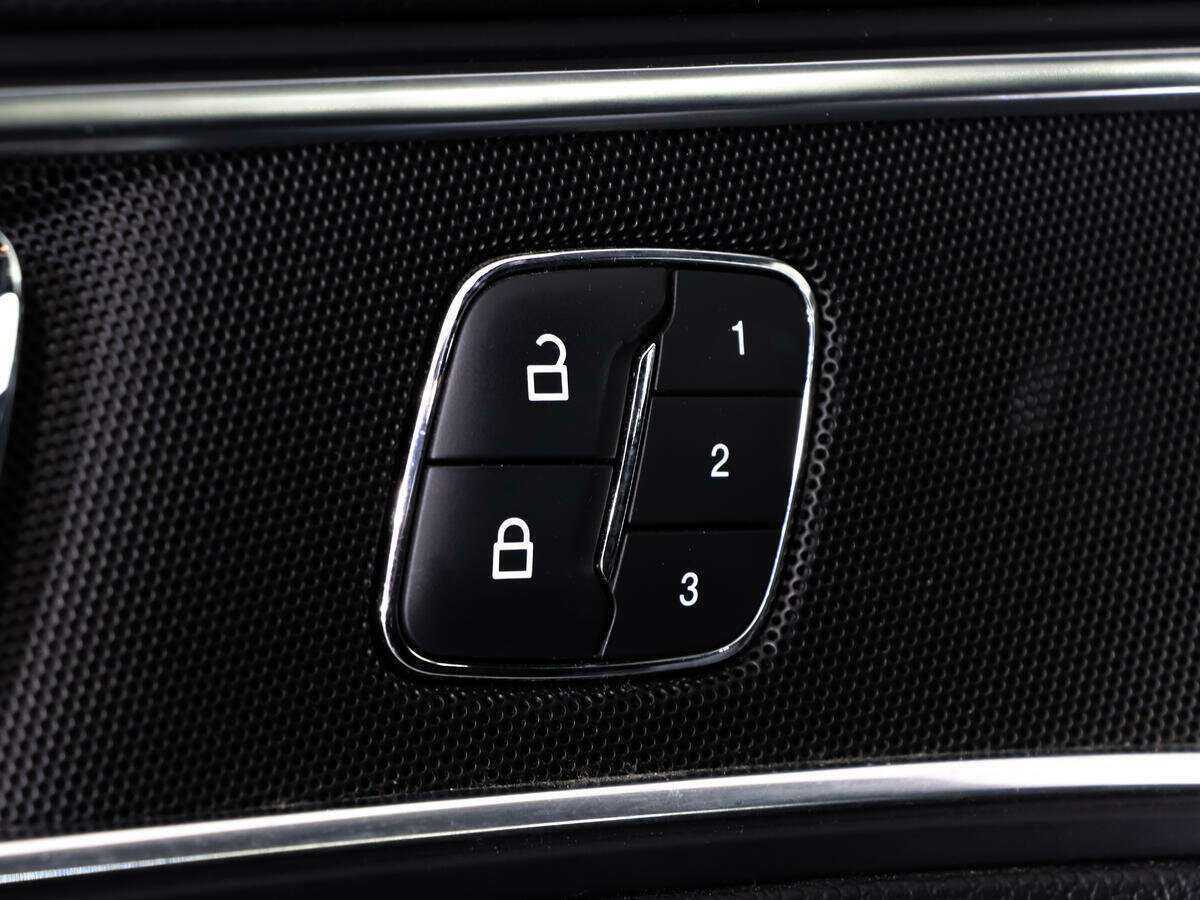 Купить Ford Explorer, 2018, 145 000 км.. Фото: #13