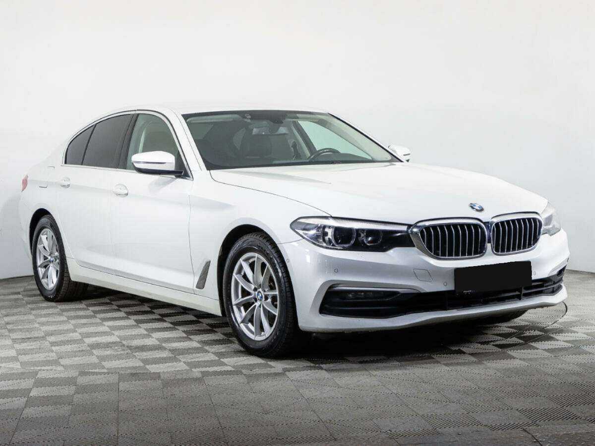 Купить BMW 5 серии, 2019, 169 015 км.. Фото: #2