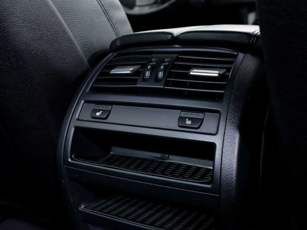 Купить BMW 5 серии, 2013, 236 804 км.. Фото: #19