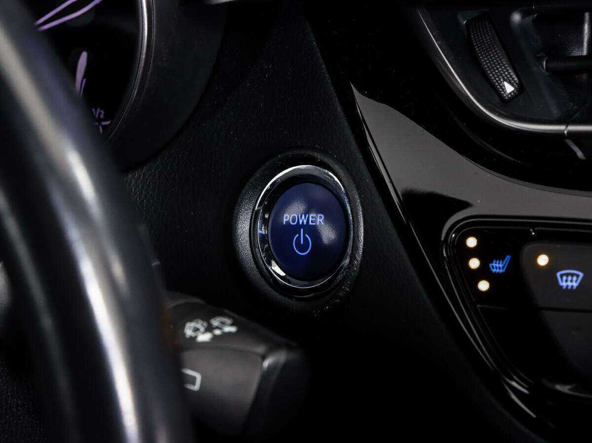 Купить Toyota C-HR, 2018, 116 084 км.. Фото: #21