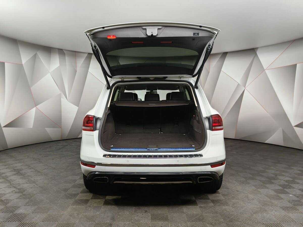 Купить Volkswagen Touareg, 2016, 96 305 км.. Фото: #17