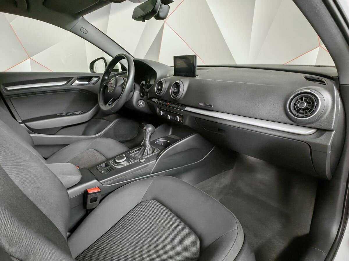 Купить Audi A3, 2019, 135 026 км.. Фото: #8