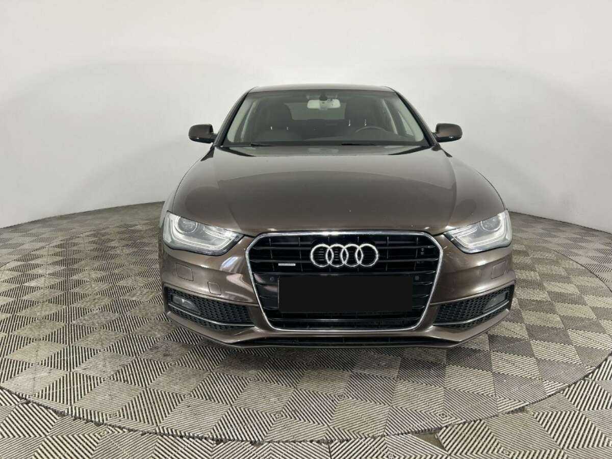 Купить Audi A4, 2014, 155 676 км.. Фото: #1