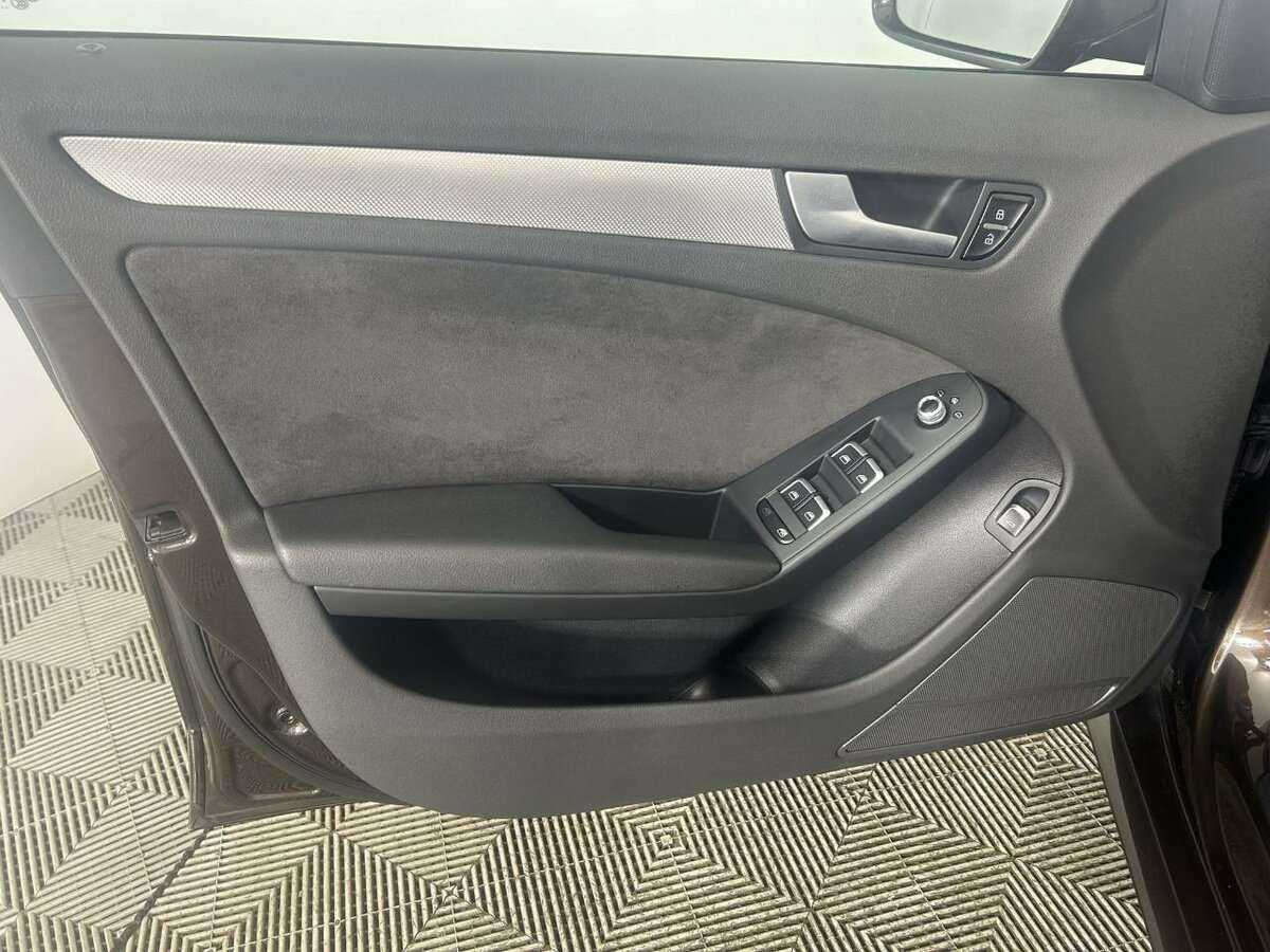 Купить Audi A4, 2014, 155 676 км.. Фото: #7