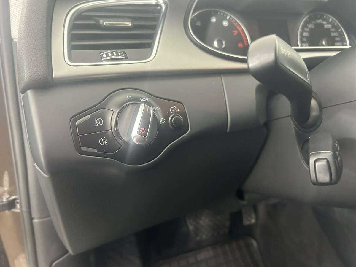 Купить Audi A4, 2014, 155 676 км.. Фото: #8