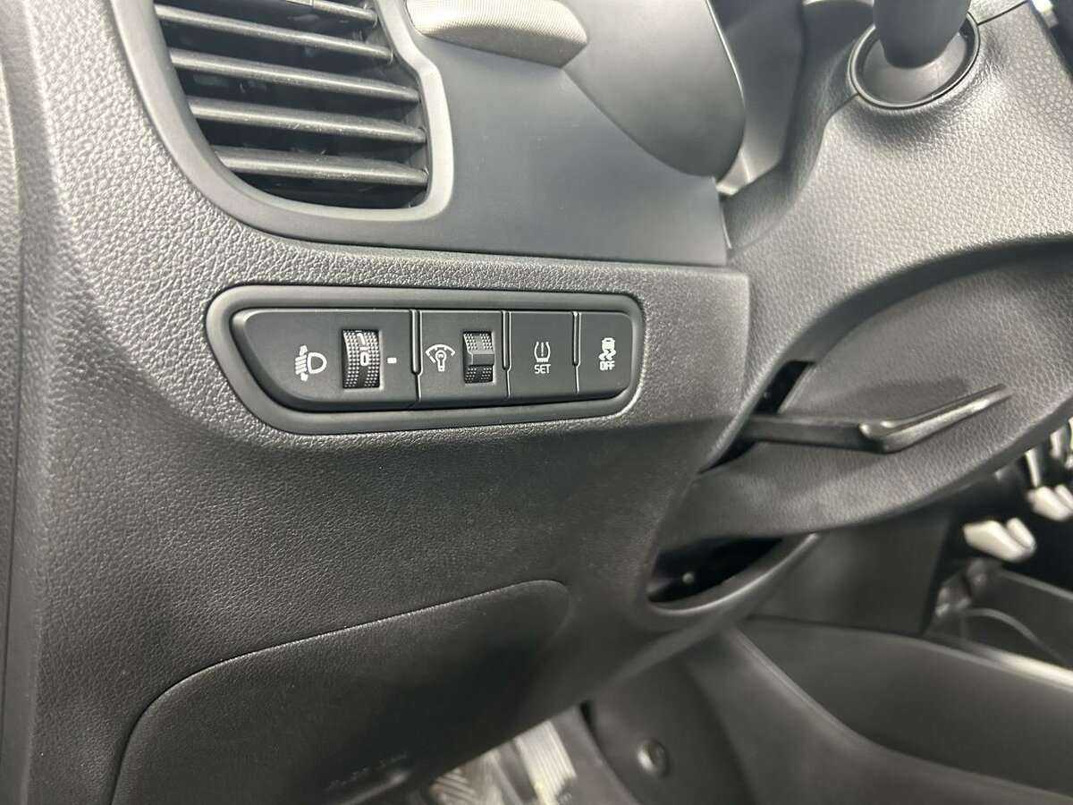 Купить Киа Рио, 2018, 39 716 км.. Фото: #8