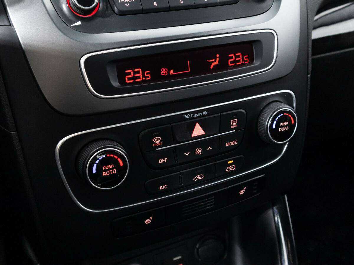 Купить Kia Sorento, 2015, 102 208 км.. Фото: #14