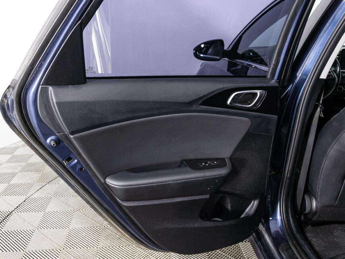 Купить Kia Ceed, 2019, 132 819 км.. Фото: #25