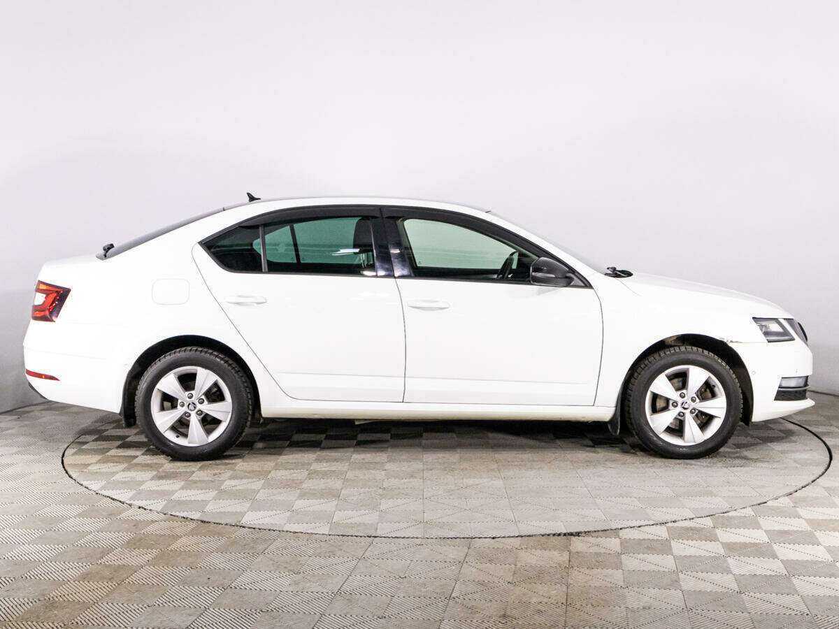 Купить Skoda Octavia, 2019, 163 877 км.. Фото: #3