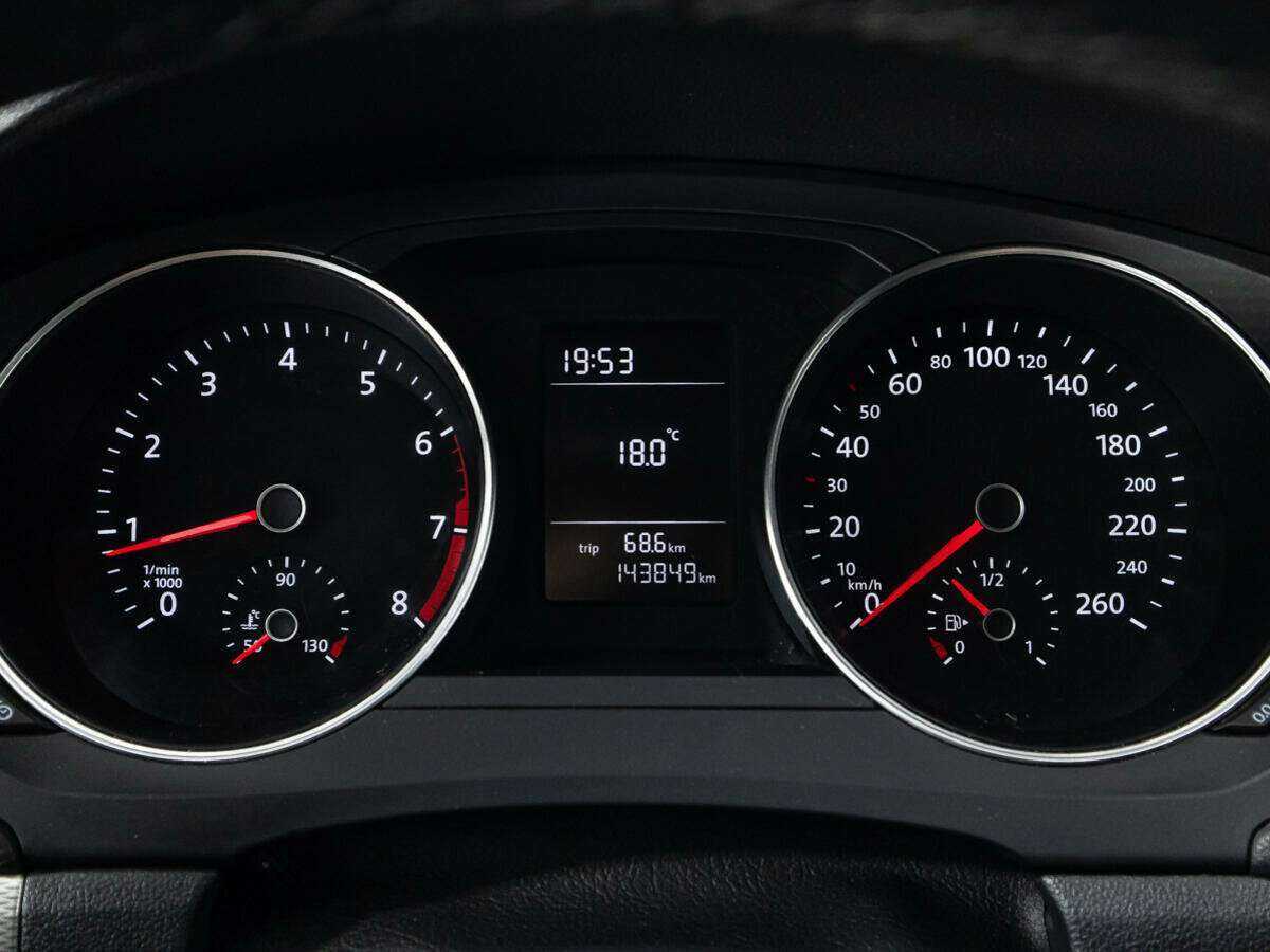 Купить Volkswagen Jetta, 2015, 143 848 км.. Фото: #11