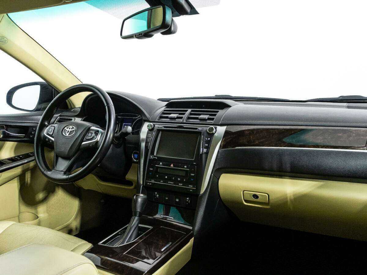 Купить Toyota Camry, 2017, 231 701 км.. Фото: #8