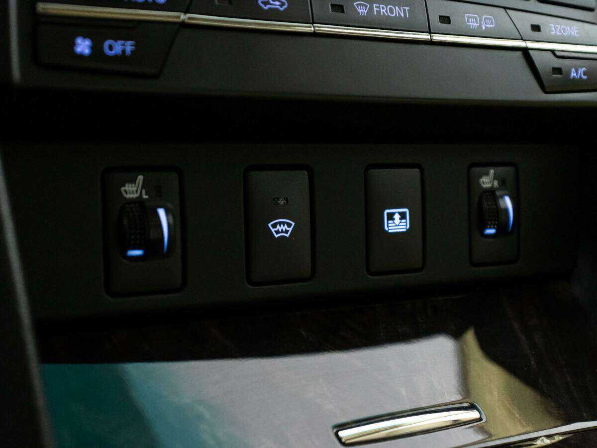 Купить Toyota Camry, 2017, 231 701 км.. Фото: #19