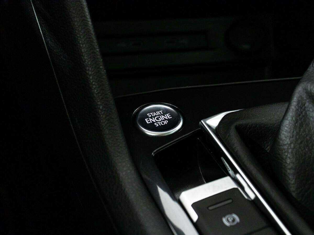 Купить Volkswagen Tiguan, 2022, 31 100 км.. Фото: #16