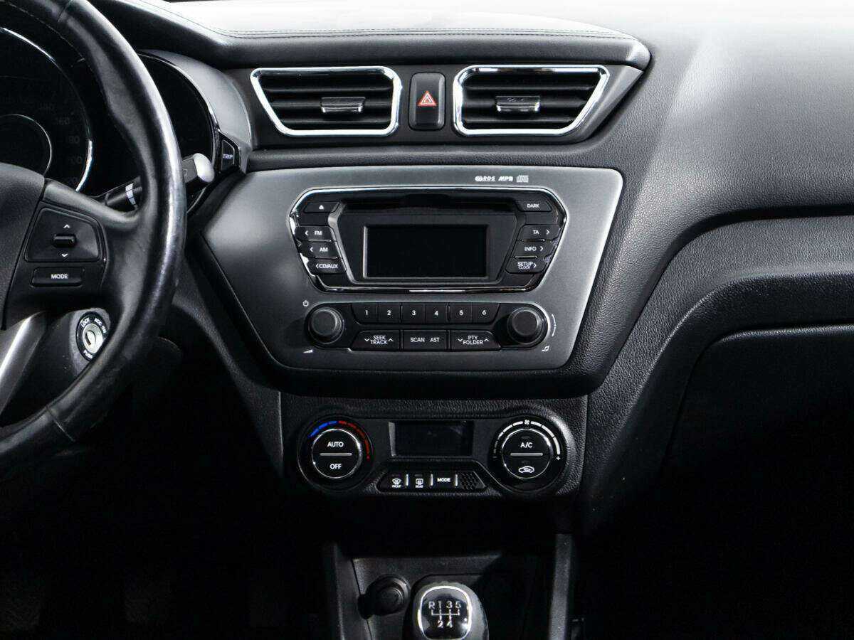 Купить Kia Rio, 2014, 128 285 км.. Фото: #13