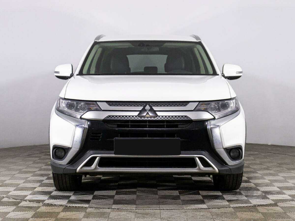 Купить Mitsubishi Outlander, 2019, 108 009 км.. Фото: #1