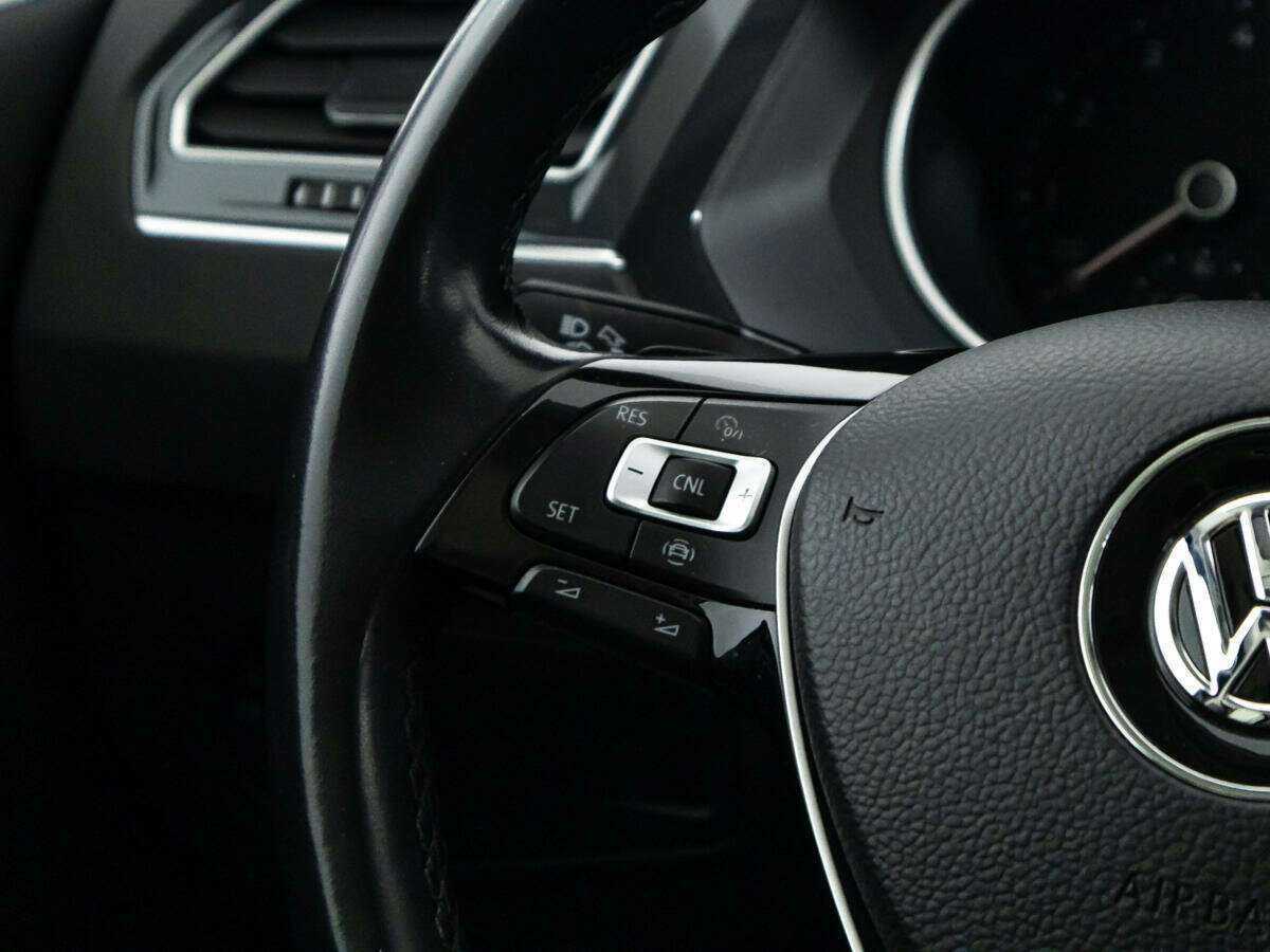 Купить Volkswagen Tiguan, 2020, 137 042 км.. Фото: #18