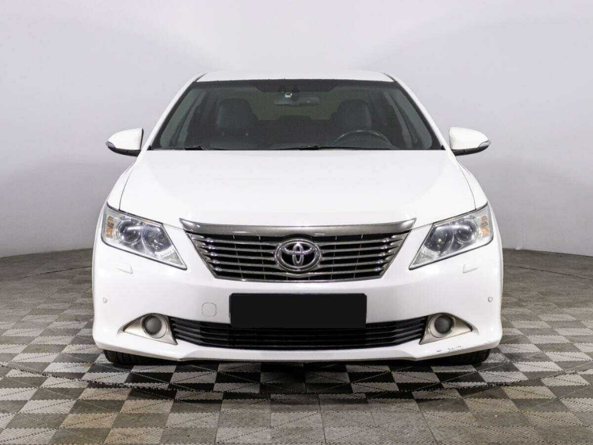 Купить Toyota Camry, 2012, 256 467 км.. Фото: #1