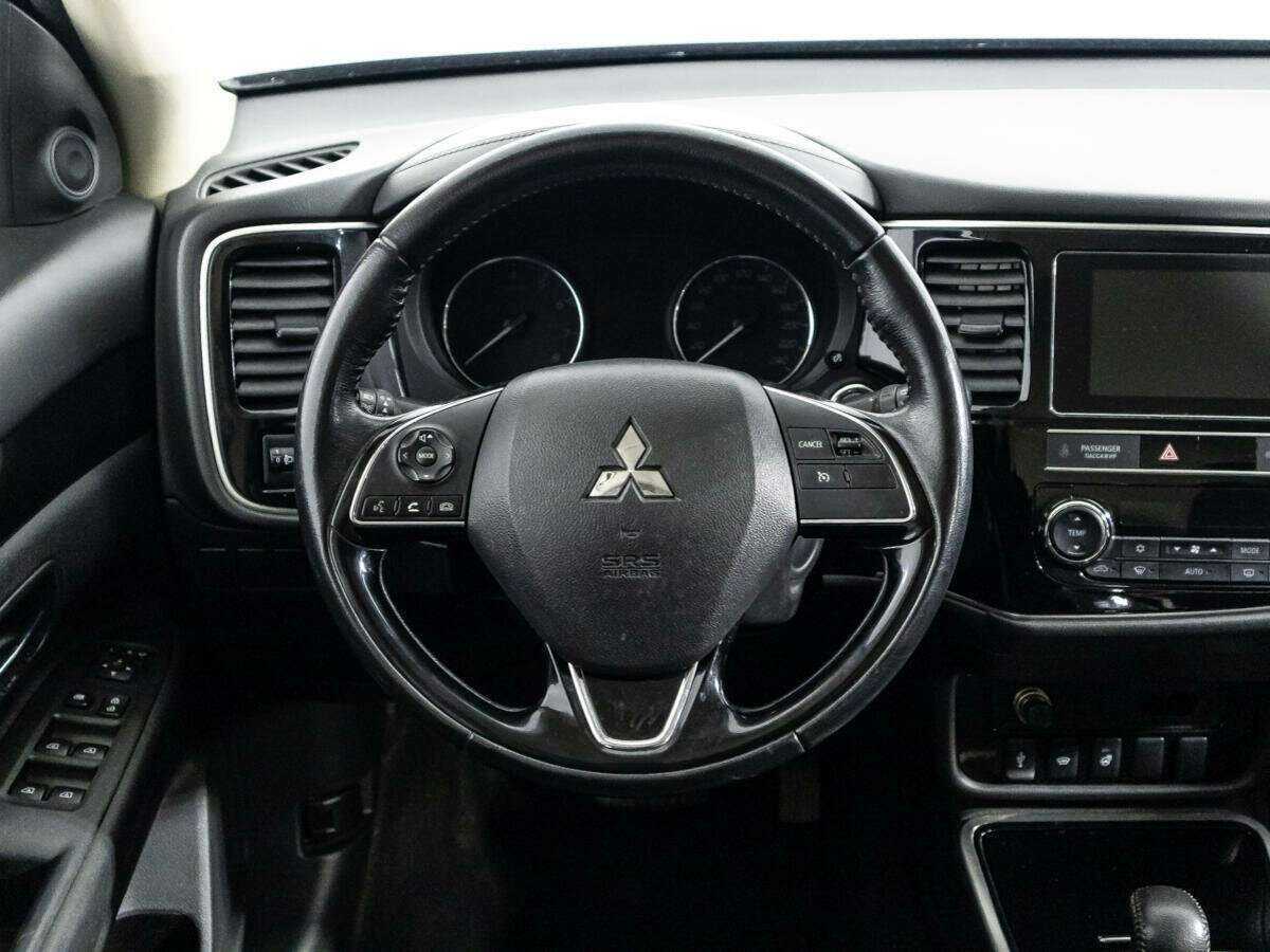 Купить Mitsubishi Outlander, 2020, 96 592 км.. Фото: #17