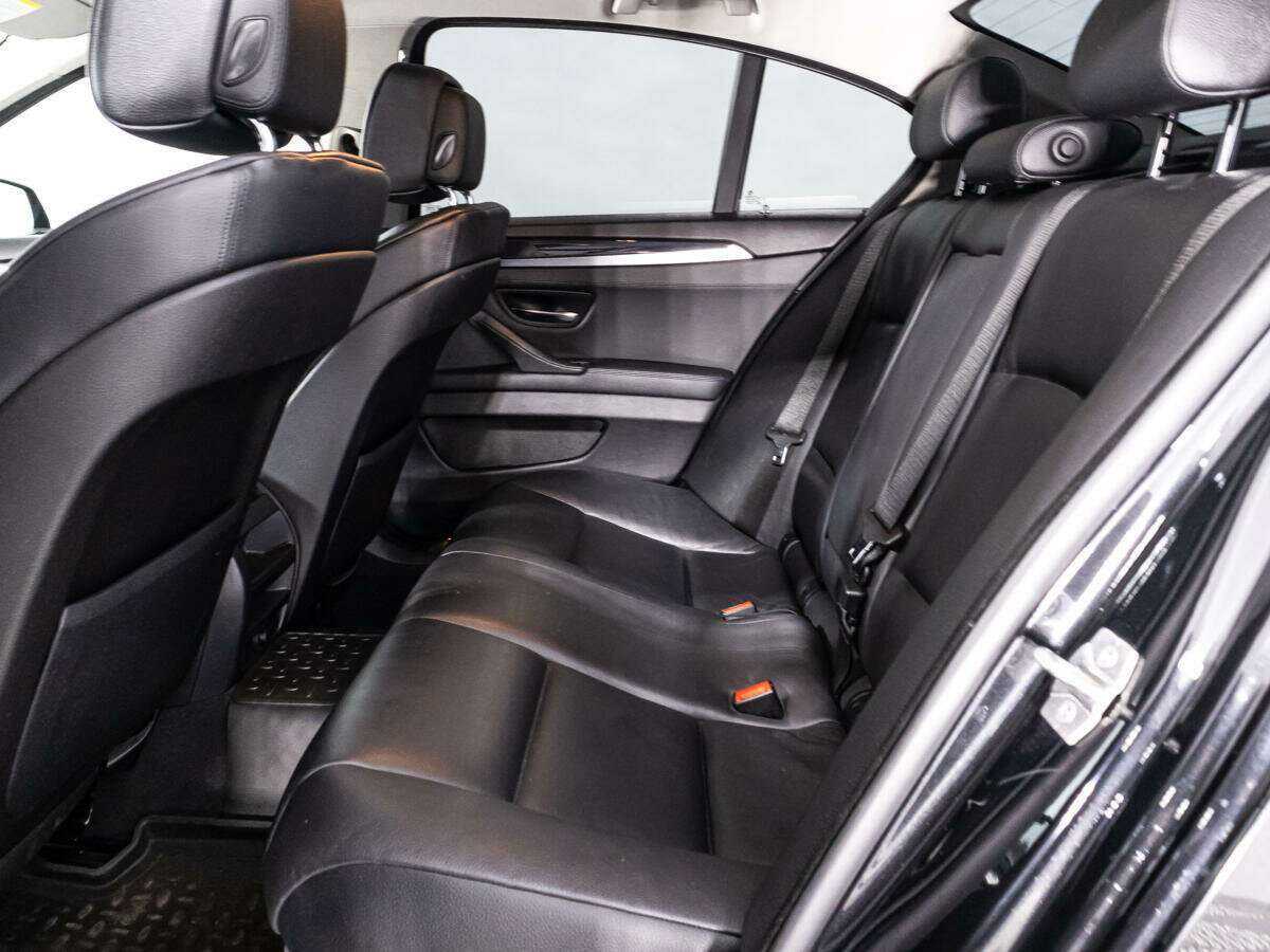 Купить BMW 5 серии, 2012, 67 811 км.. Фото: #9