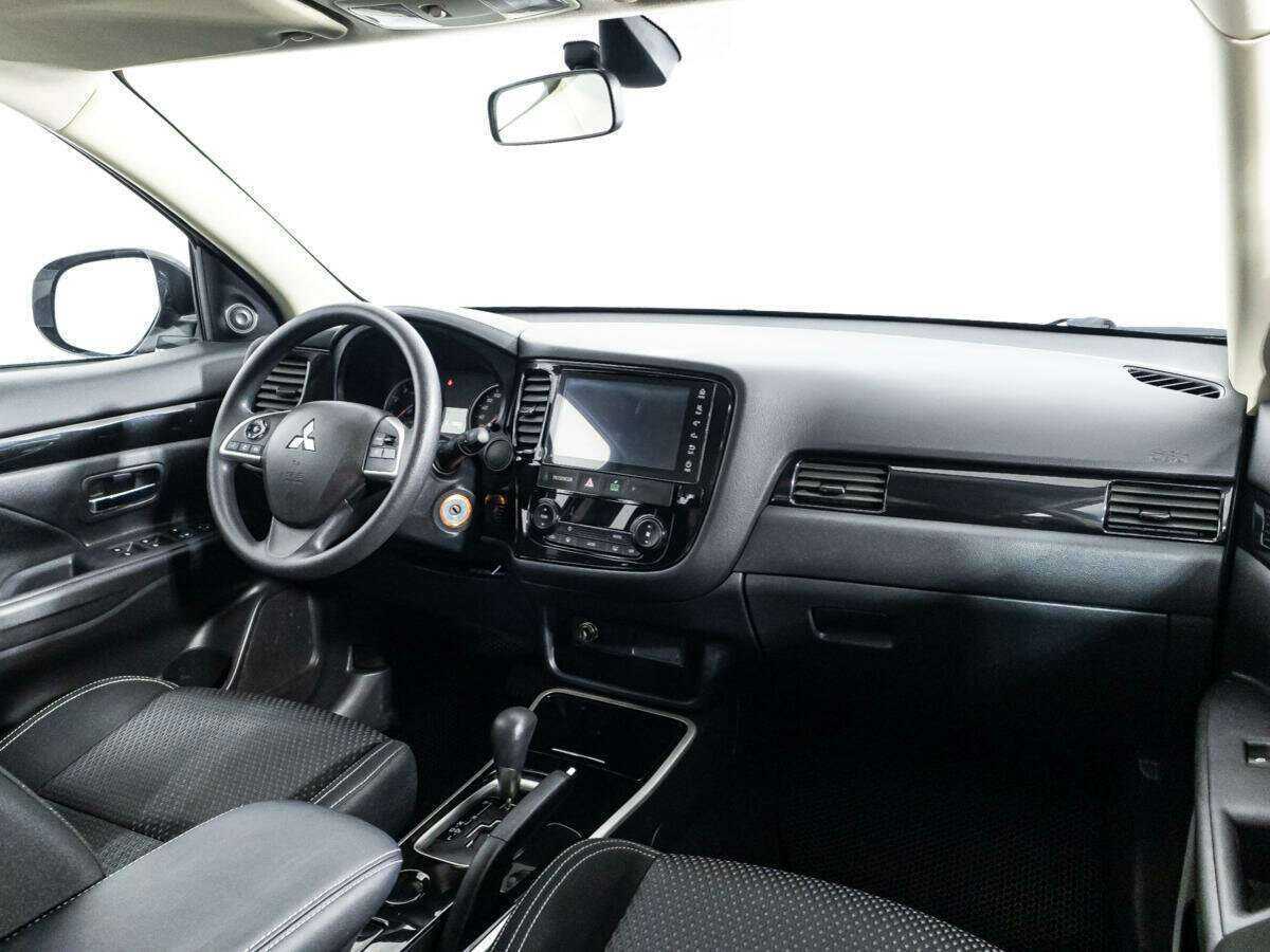 Купить Mitsubishi Outlander, 2022, 17 063 км.. Фото: #8