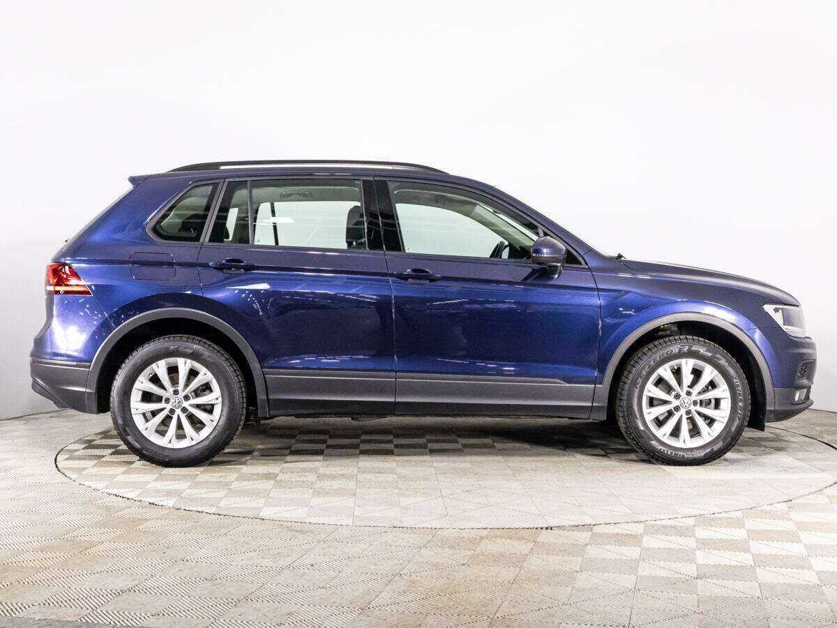 Купить Volkswagen Tiguan, 2017, 63 174 км.. Фото: #3