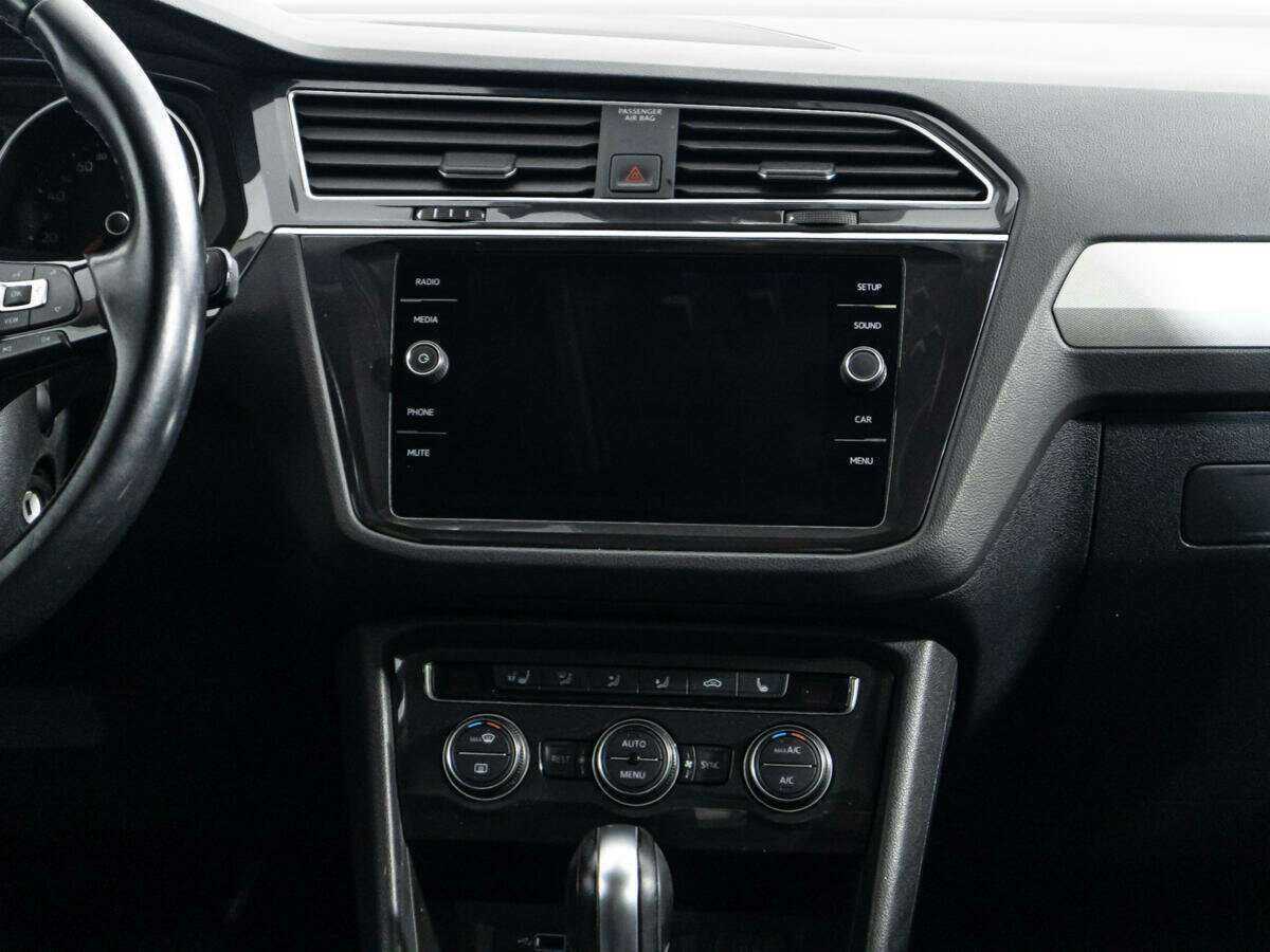 Купить Volkswagen Tiguan, 2019, 60 684 км.. Фото: #13