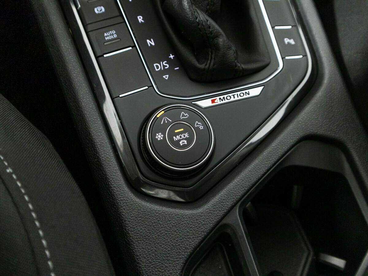 Купить Volkswagen Tiguan, 2019, 60 684 км.. Фото: #16