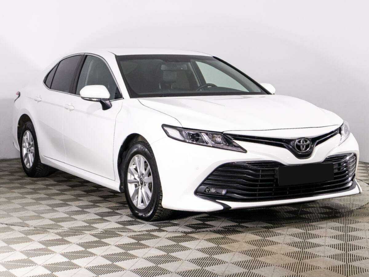 Купить Toyota Camry, 2019, 39 201 км.. Фото: #2