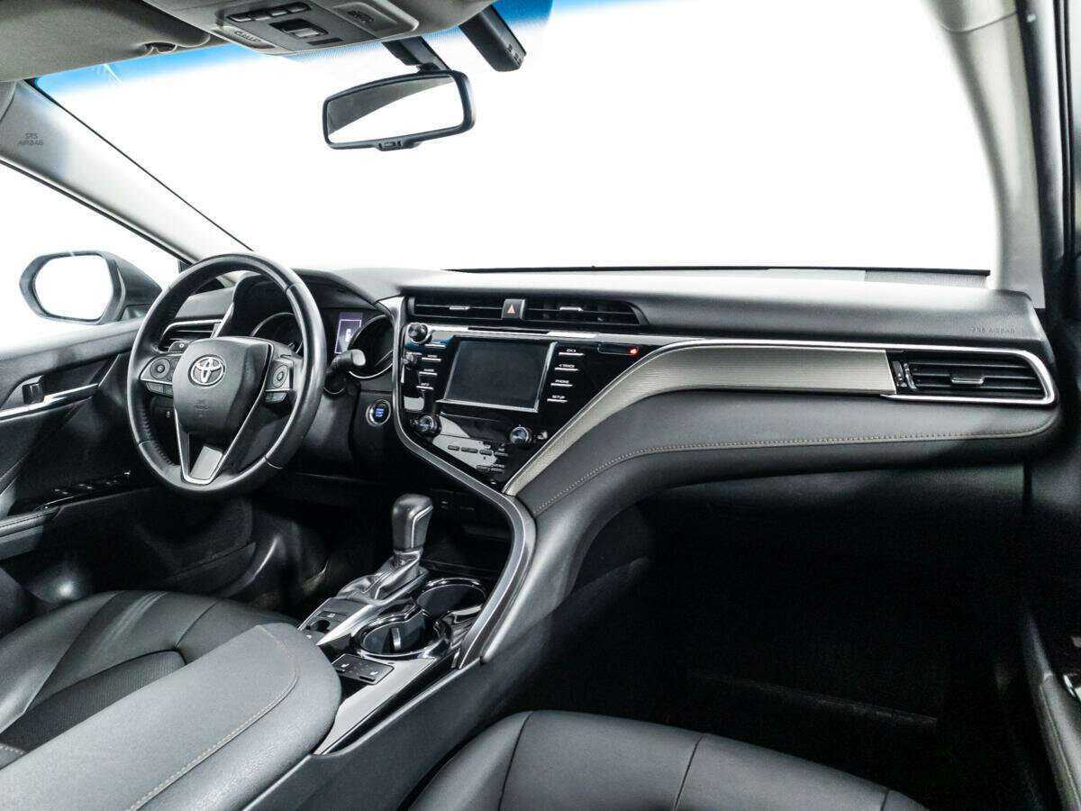 Купить Toyota Camry, 2019, 39 201 км.. Фото: #8