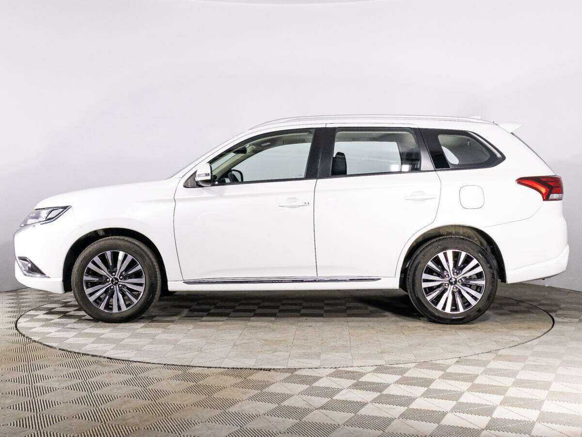 Купить Mitsubishi Outlander, 2022, 35 240 км.. Фото: #6