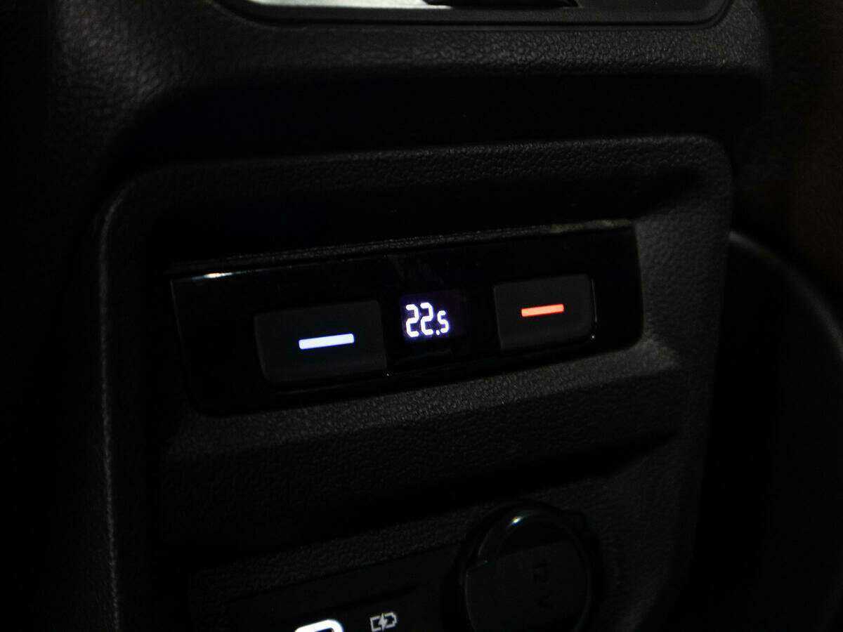 Купить Volkswagen Tiguan, 2021, 57 780 км.. Фото: #17