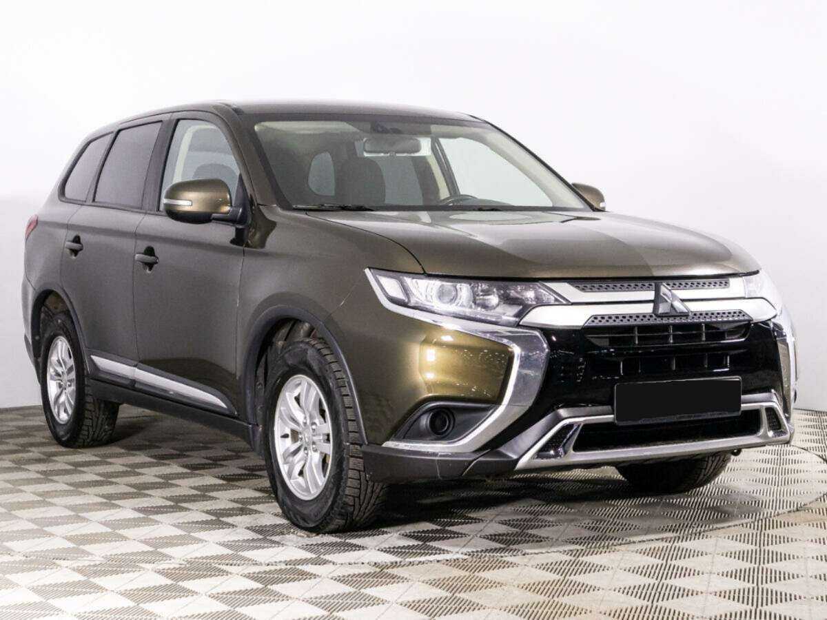 Купить Mitsubishi Outlander, 2019, 98 440 км.. Фото: #2