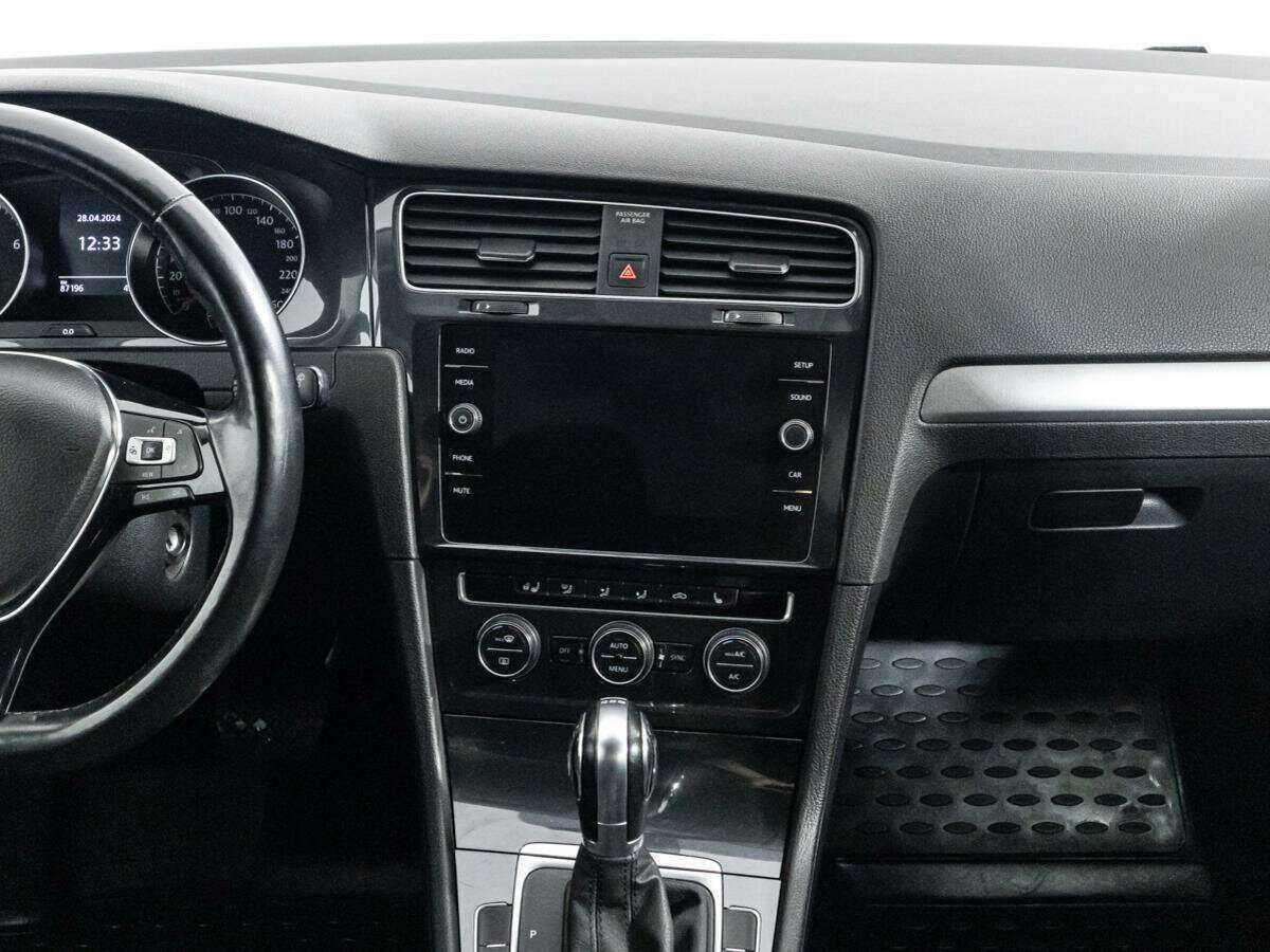 Купить Volkswagen Golf, 2018, 87 183 км.. Фото: #13