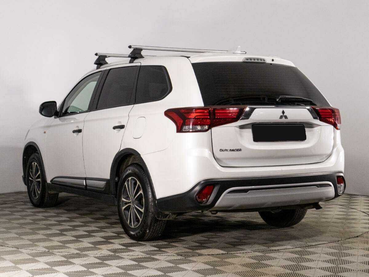 Купить Mitsubishi Outlander, 2020, 84 000 км.. Фото: #6